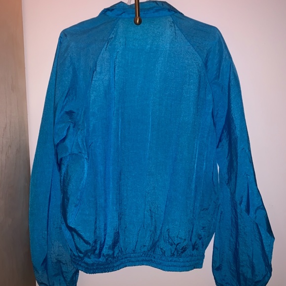 Vintage Wind Breaker - Picture 3 of 3